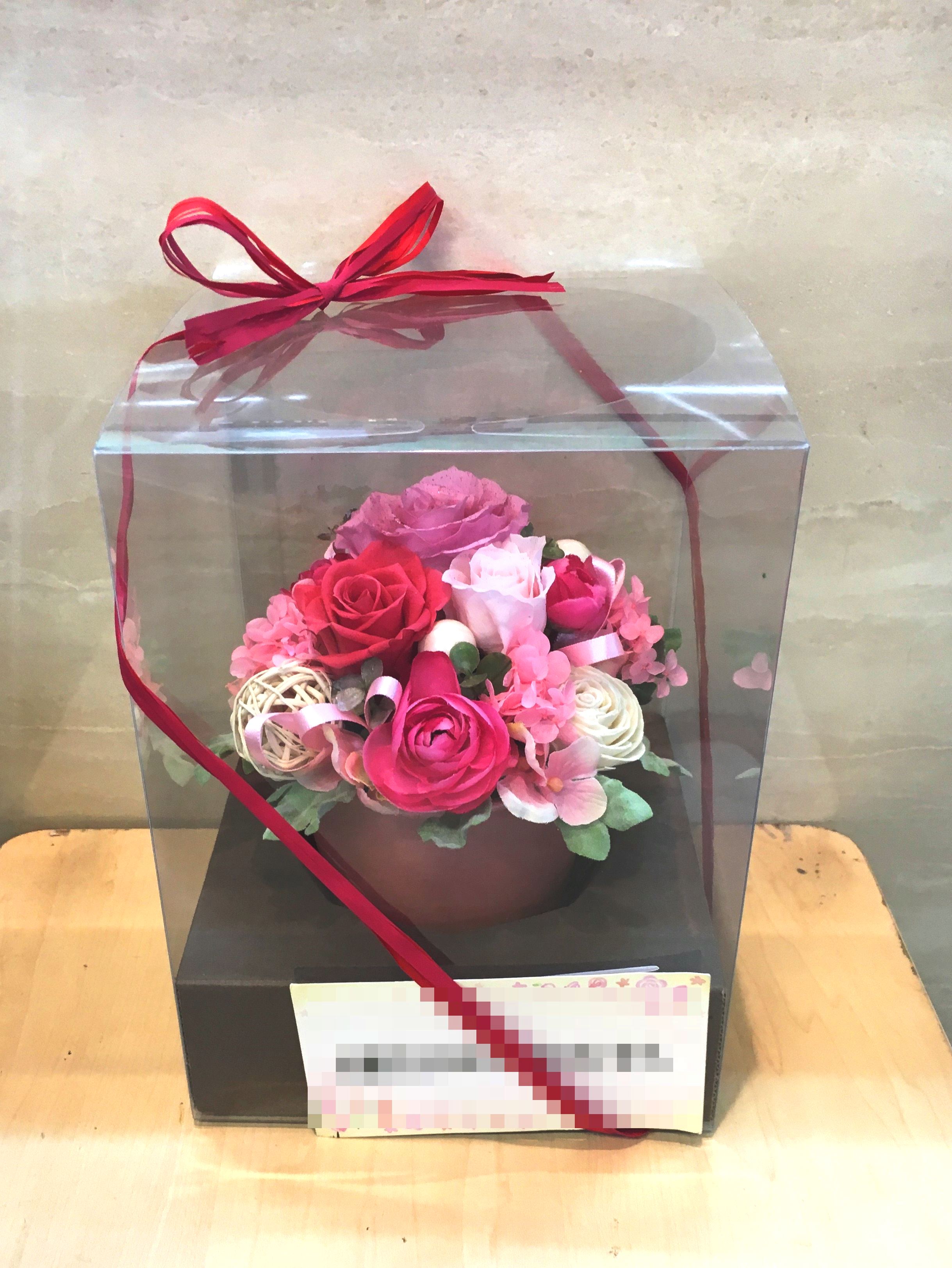 【ナオ花屋の納品事例31】横浜市関内の法人企業様よりスタンド花を配達しました。