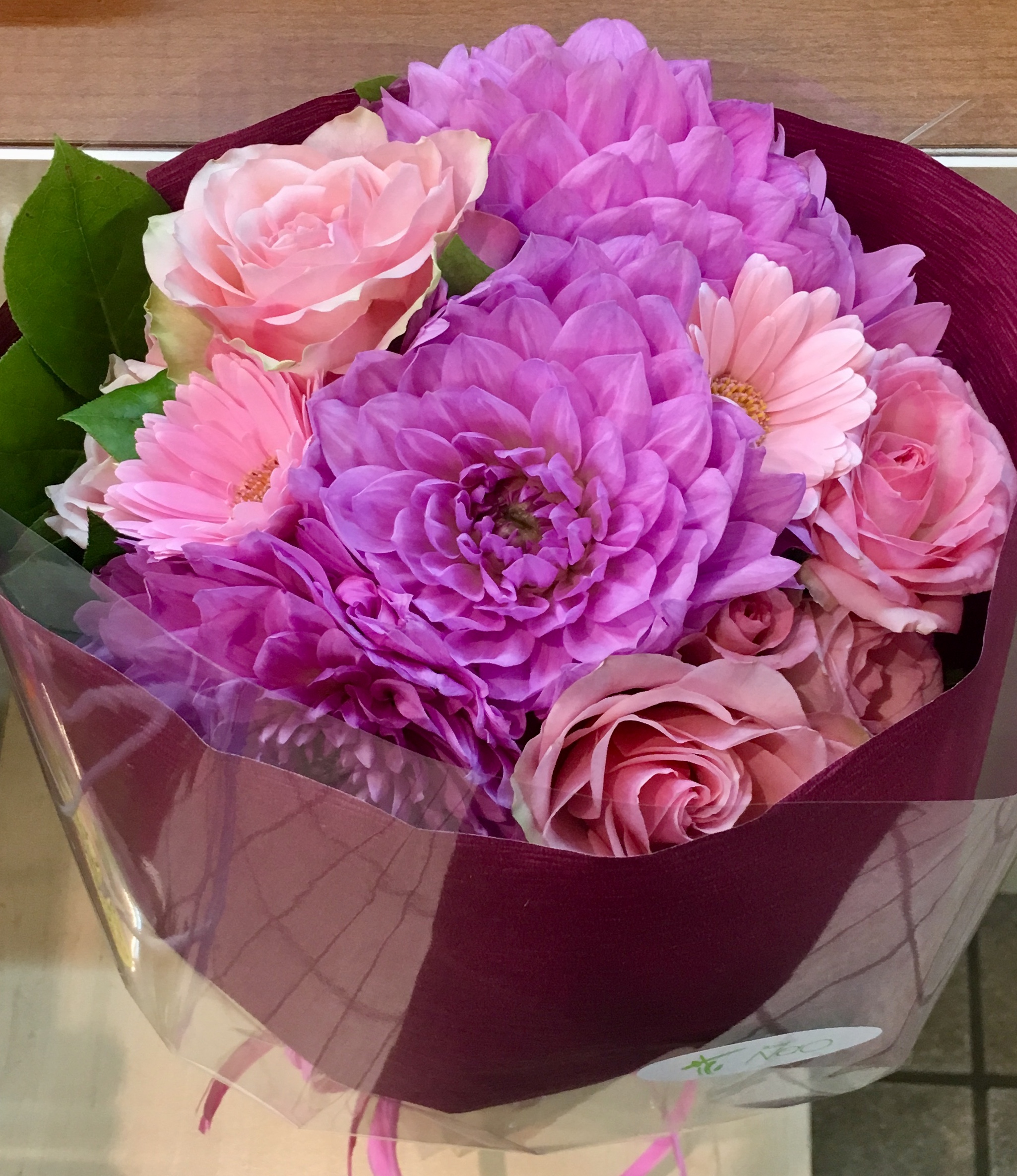【ナオ花屋の納品事例152】横浜市関内長者町へスタンド花を配達しました！