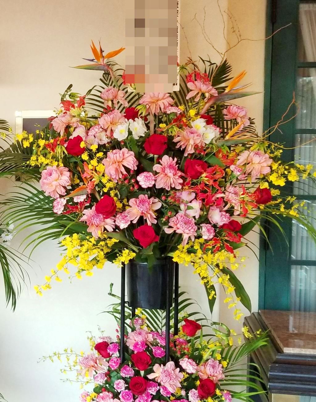 【ナオ花屋の納品事例177】横浜市関内長者町の法人企業様へスタンド花を配達しました！