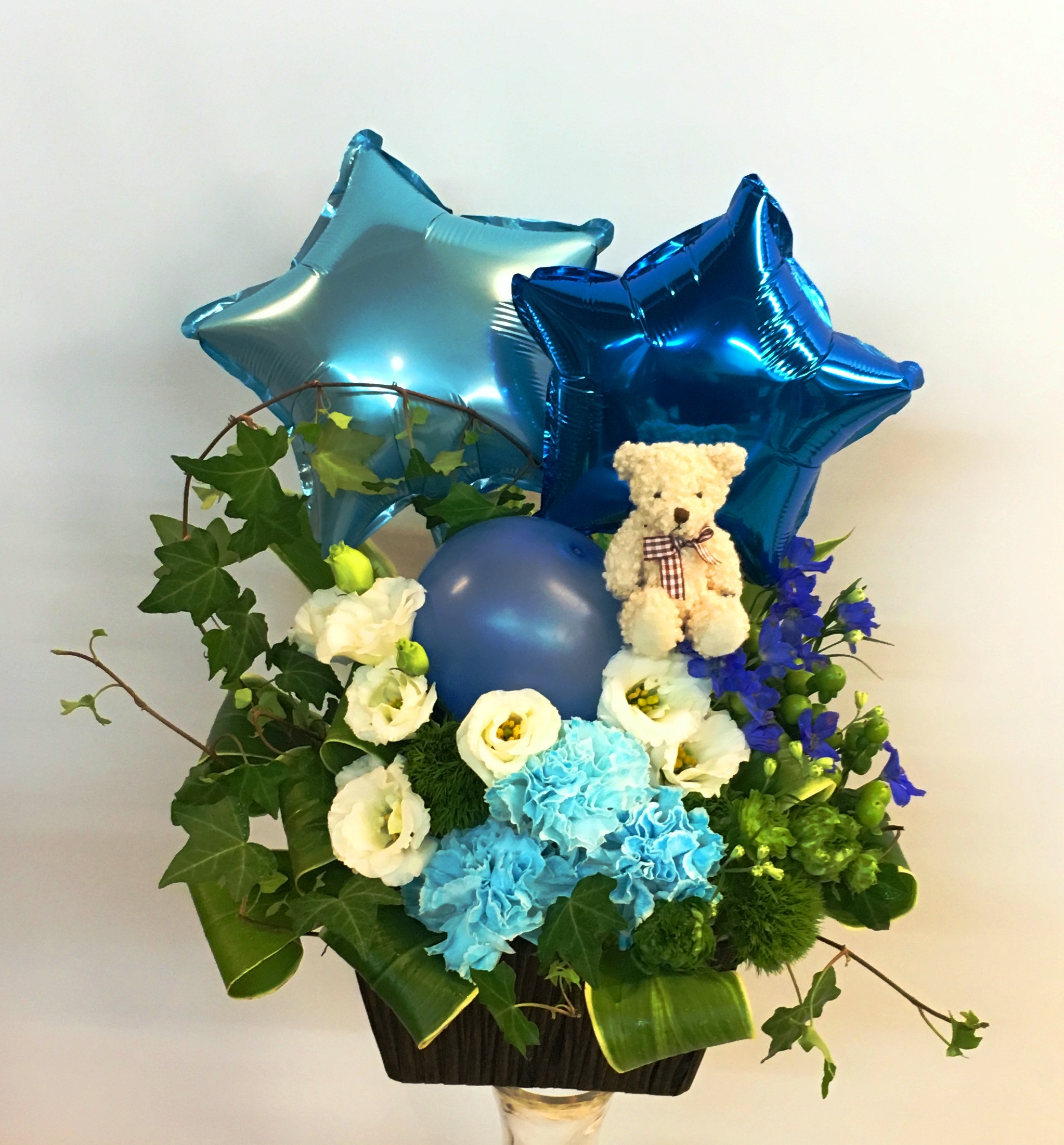 【ナオ花屋の納品事例215】海老名市東柏ヶ谷の法人企業様へスタンド花を配達しました！