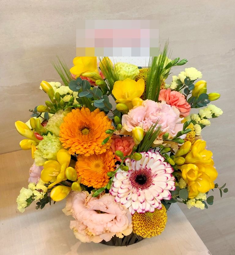 横浜スタジアムへスタンド花を配達しました！【横浜花屋の花束・スタンド花・胡蝶蘭・バルーン・アレンジメント配達事例312】