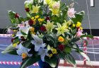 横浜市みなとみらいへ送別用花束を即日当日配達しました！【横浜花屋の花束・スタンド花・胡蝶蘭・バルーン・アレンジメント配達事例461】