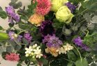 青系オーダーメイドスタンド花を配達しました。【横浜花屋の花束・スタンド花・胡蝶蘭・バルーン・アレンジメント配達事例573】