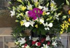 横浜市関内へ花束を即日当日配達しました。【横浜花屋の花束・スタンド花・胡蝶蘭・バルーン・アレンジメント配達事例691】