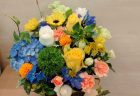 横浜市みなとみらいへバラ１０８本の花束を配達しました。【横浜花屋の花束・スタンド花・胡蝶蘭・バルーン・アレンジメント配達事例931】
