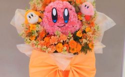 カービィのキャラクターフラスタ(スタンド花)を配達しました。【横浜花屋の花束・スタンド花・胡蝶蘭・バルーン・アレンジメント配達事例1083】