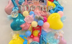 ビルボードライブ横浜へバルーンフラスタを配達しました。【横浜花屋の花束・スタンド花・胡蝶蘭・バルーン・アレンジメント配達事例1114】