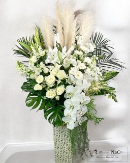 ホワイト系スチールスタンド花