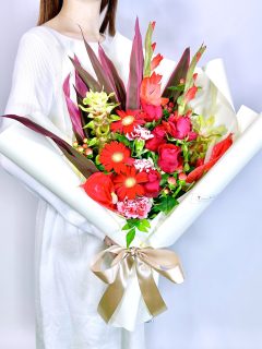 スペシャル赤系花束