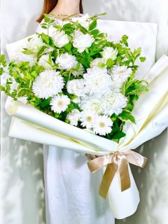 プレミアム白系花束
