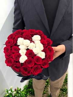 プリザーブドローズボックスRed イニシャルセレクション【A~Z】